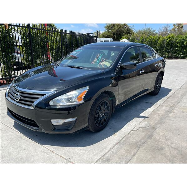 NISS ALTIMA 2014 O/S TITLE 2 DAYS