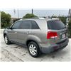 Image 4 : KIA SORENTO 2011 O/S TITLE 2 DAYS