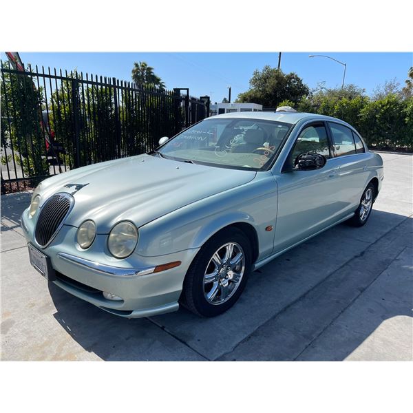 JAGU S-TYPE 2003 T-DONATION