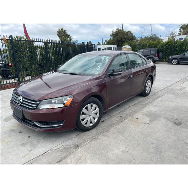 VOLK PASSAT 2013 T-DONATION