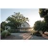 Image 1 : Farmhouse Luxury in Napa Vineyards