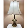 Image 1 : Brass-Like Table Lamp