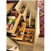 Image 1 : 7 drawers Kitchen items A