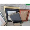 Image 2 : Art Frames B