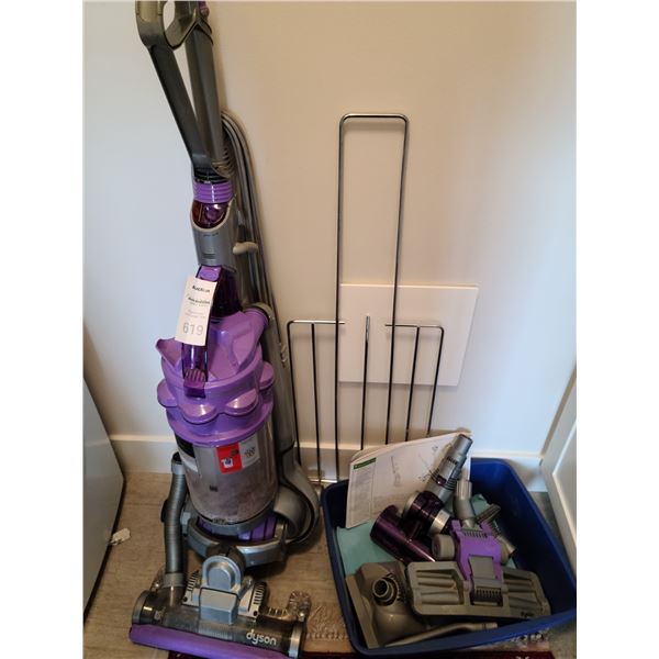 dyson ball Vacuum B