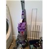 Image 3 : dyson ball Vacuum B