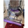 Image 4 : dyson ball Vacuum B
