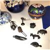 Image 3 : Blue Glass Collectibles A