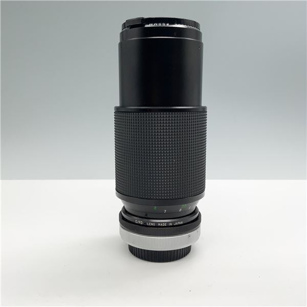 Vivitar 80-200mm Lens with Case and Caps