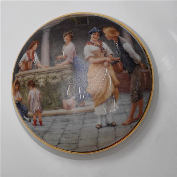 Limoges France Arcap Porcelain Covered Box with Courtyard Scene