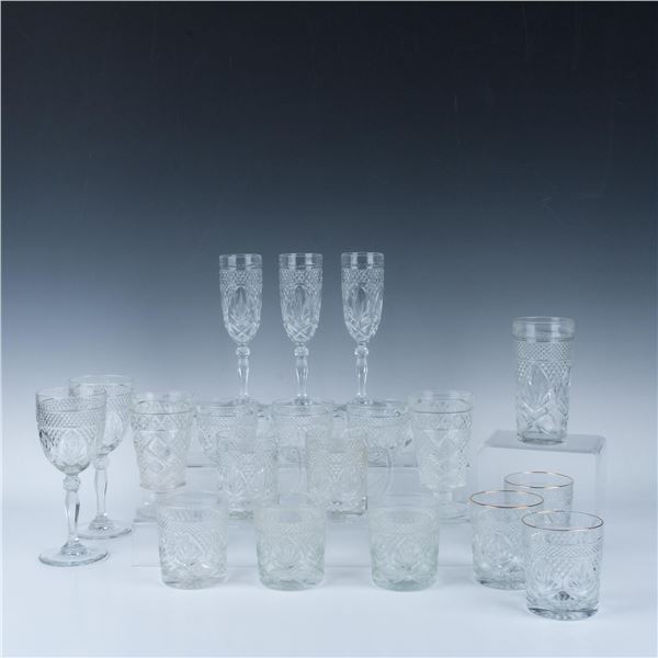 19pc Pressed and Cut Decorative Glassware Grouping
