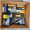 Image 1 : Nail gun and staples