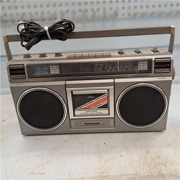 Vintage box radio