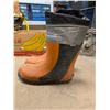 Image 7 : (4) Pair of work boots (2) steel toe (2) Chain saw Boots