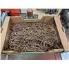Image 1 : Box of variety of chains