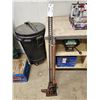 Image 1 : 49" Jack All 8000LB Capacity