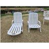 Image 1 : 2 lawn chairs