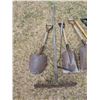 Image 5 : Vintage Lot of Various Shovels