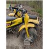 Image 6 : (2) YAMAHA Tri Motos (1) Works, other one for parts