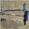 Image 1 : lot of snow shovels