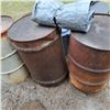 Image 3 : barrels and a tarp