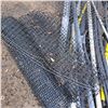 Image 3 : Tubing and chicken wire