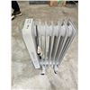 Image 3 : FC Oil Electric Heater 1500 Watts