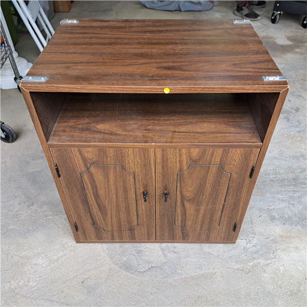 Small cabinet