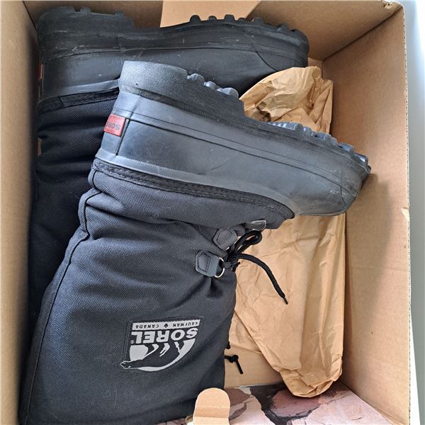 Sorel Canadian boots size 9
