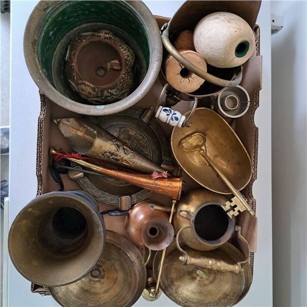 Various brass items