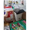 Image 2 : Collection of Games w/ Popcorn Maker and Kernels