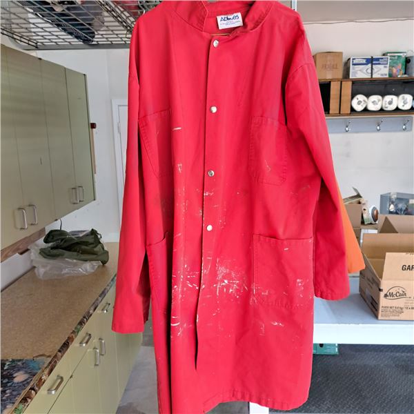Red shop coat mans xxl
