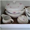Image 3 : Set of chinaware