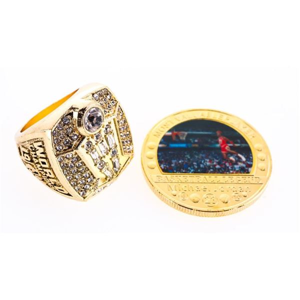 "Michael Jordon" Bulls World Champions 1998 Player Replica Ring + 24kt Gold Overlay MVP "1998" Medal