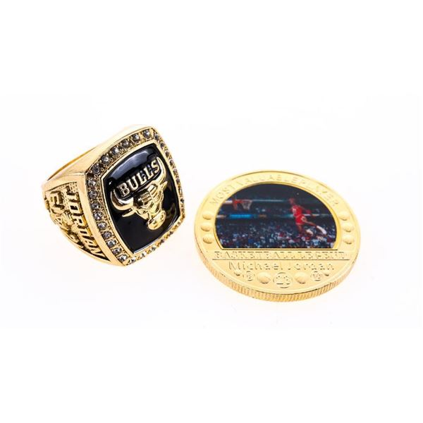 "Michael Jordon" Bulls World Champions 1998 Player Replica Ring + 24kt Gold Overlay MVP "1991" Medal