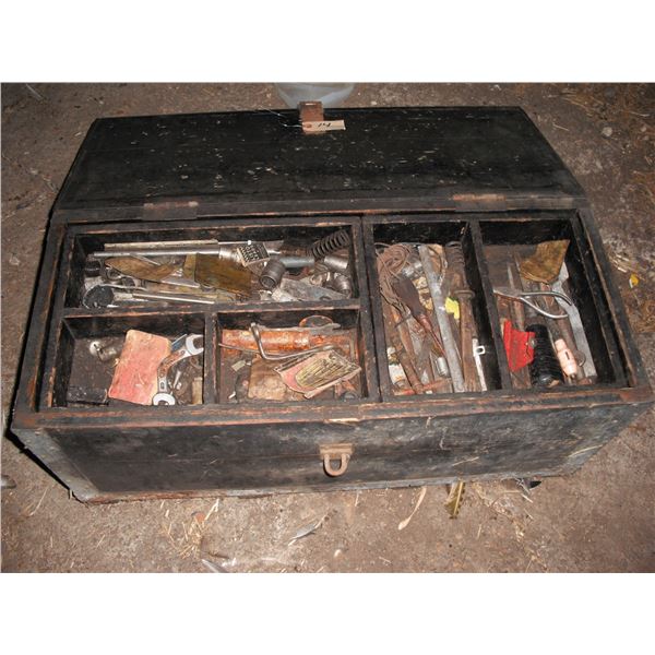 Carpenter's tool chest with contents - assorted tools & hardware