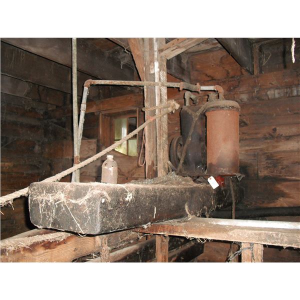 vintage milking pump - roughly 1940s/50s