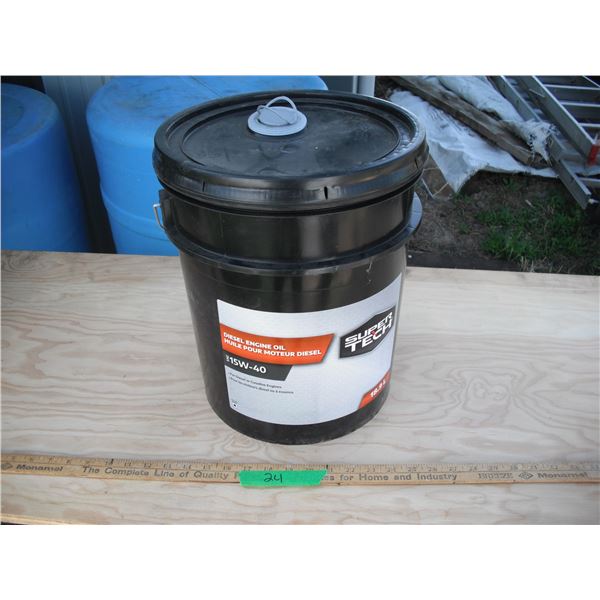 18.9L 15-W40 Supertech Diesel engine oil pail - Sealed