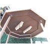 Image 4 : octagonal poker/games table - 42"W x 29"H