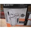 Image 2 : Jacto 4 gallon manual backpack sprayer, Achieve DG herbiide and fish popper