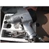Image 2 : air hammer set and air ratchet