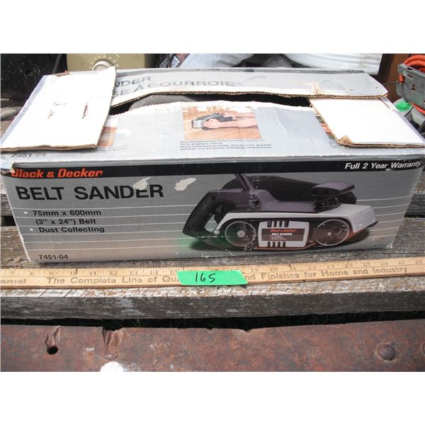 B&D 3"x24" belt sander