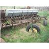 Image 4 : 20ft John Deere box drill (Van Brunt)