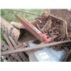 Image 2 : pallet lot - sickle blades, muffler, pulleys, other steel and cast iron, etc.