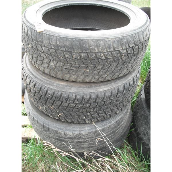 4 used tires - 2x Toyo P215/55R18 (okay tread),  2x Motomaster 225/55R18 (poor tread)