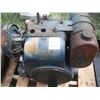 Image 3 : Pallet lot - Kohler 12HP parts motor (spins, not tight), Aladdin kerosene heater and roll paper for 