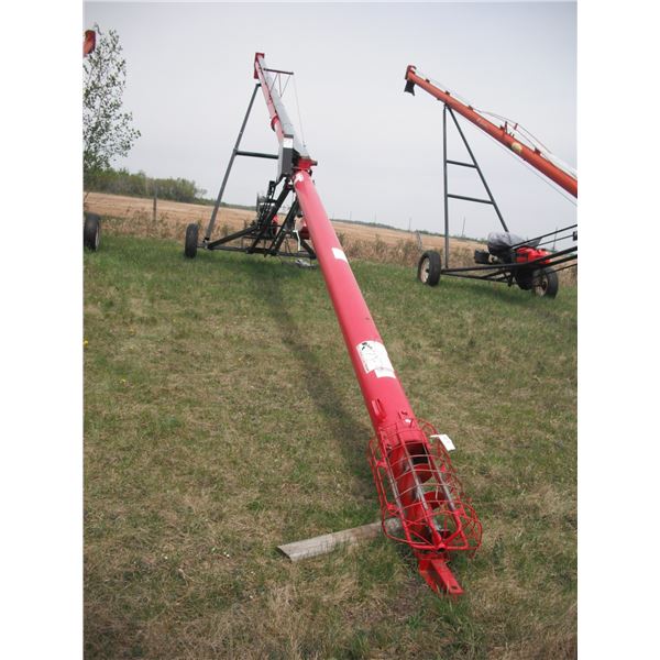 Flaman R8-51 wheat heart auger with Honda GX690 engine - electric start, runs, has keys