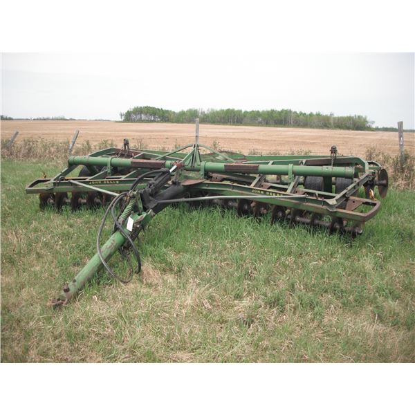 John Deere 14ft double disc