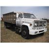 Image 2 : 1976 GMC Chevy C60 Scottsdale grain truck VIN: CCE626V124045