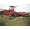 Image 2 : 1981 International 4000 25ft swather SER:13100830006764